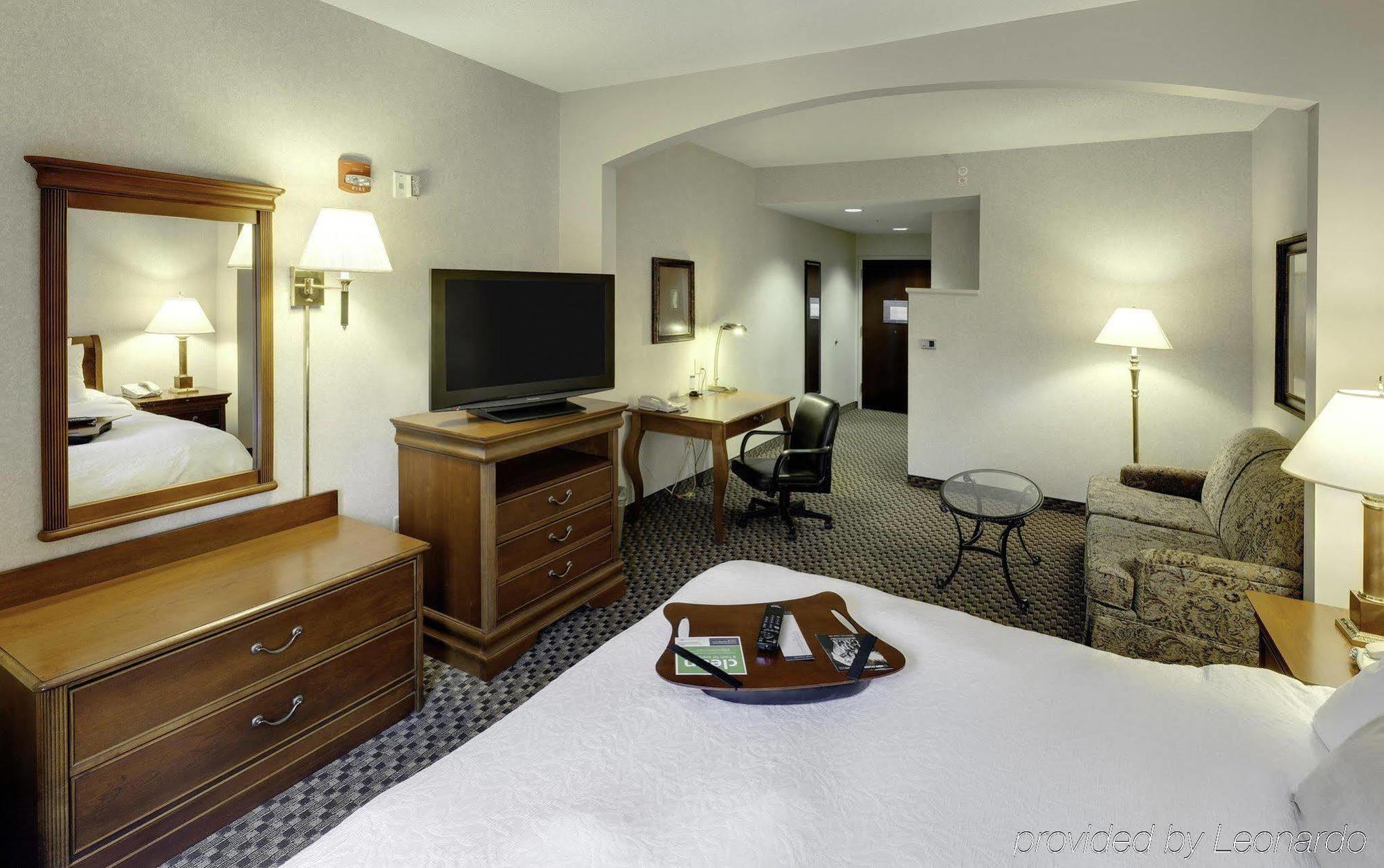 Hampton Inn Boston Bedford Burlington Billerica Room photo